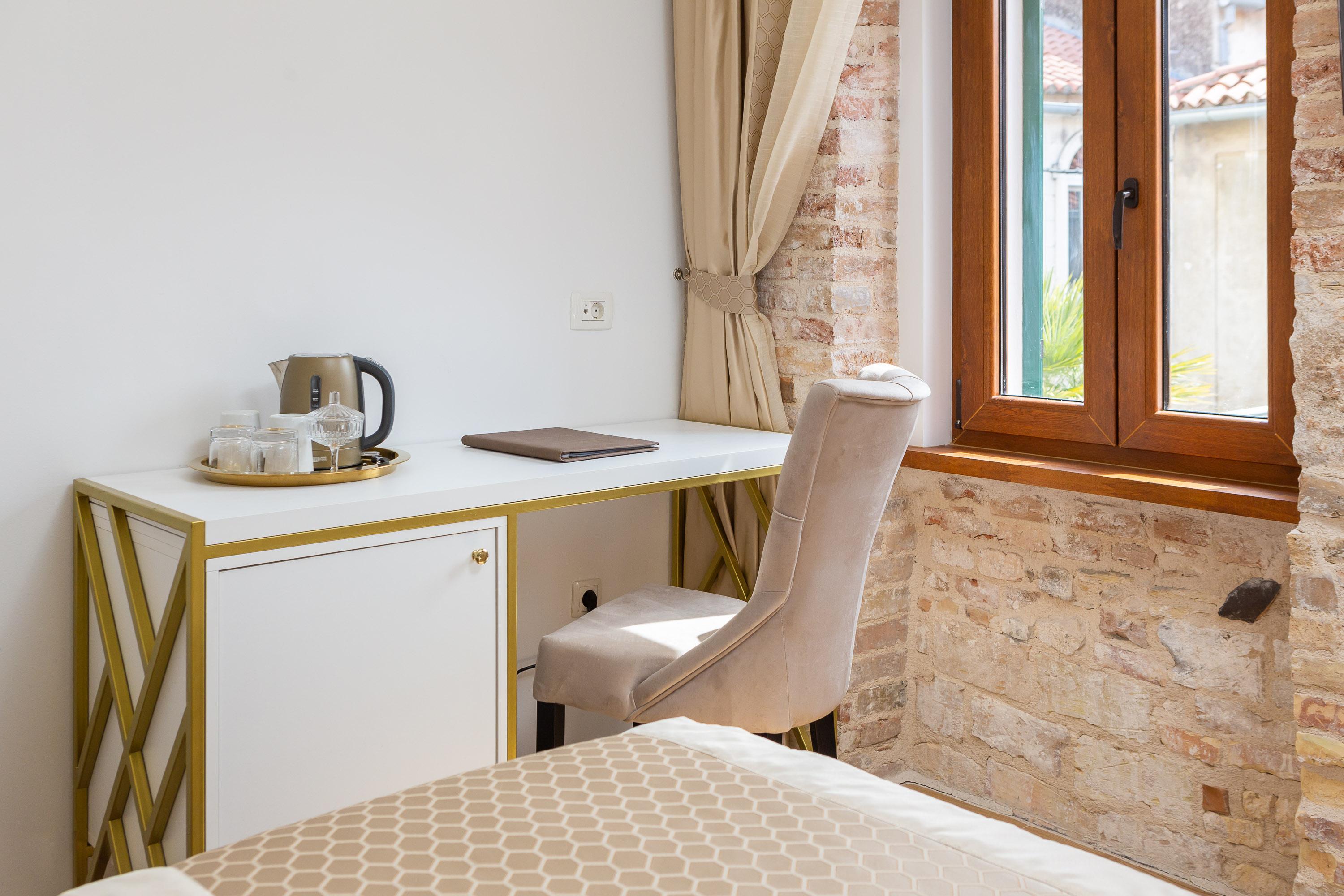 Le Premier Luxury Rooms Split Exteriör bild