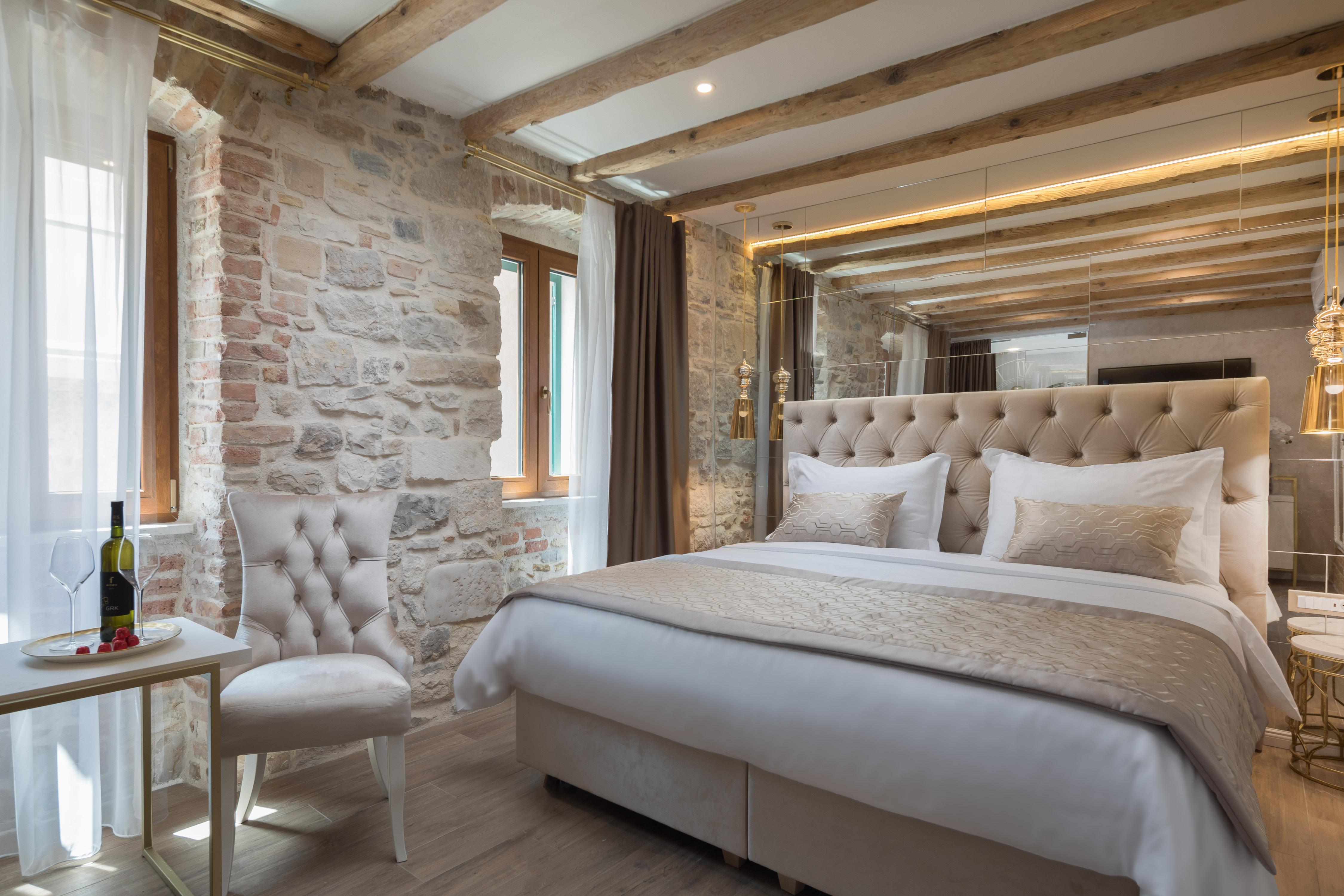 Le Premier Luxury Rooms Split Exteriör bild